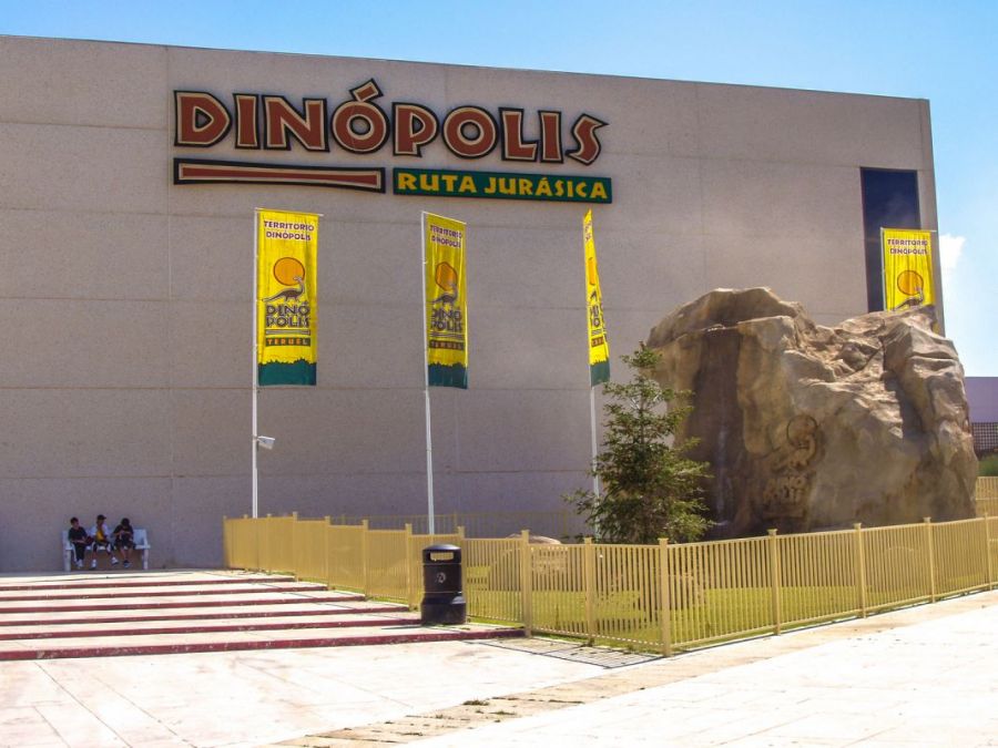 Путешествие по Испании: Теруэль - город башен. парк Динополис (Dinopolis)