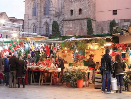 В Барселоне, в разных частях города, пройдет несколько рождественских ярмарок, поэтому мы специально для вас подготовили Расписание рождественских ярмарок в Барселоне.