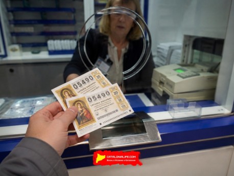 Продавцы государственных лотерей Испании готовят общенациональный протест в Мадриде