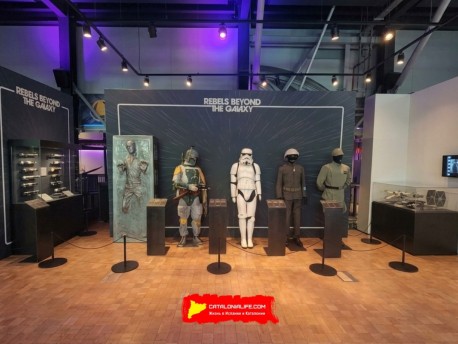 Бесплатная выставка «Повстанцы за пределами Галактики» (Rebels Beyond the Galaxy) в Барселоне: мир Star Wars в CASA CUPRA Raval