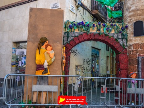 Фотоотчёт: Улица Верди (carrer Verdi) Флейтист из Гамельна (El flautista d'Hamelín) - Феста Майор де Грасиа 2023 (Festa Major de Gràcia 2023)