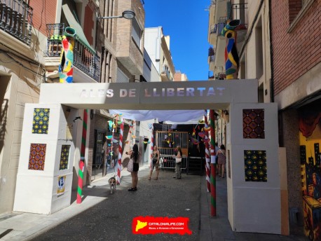 Фотоотчёт: Улица Сьюдад Реаль (carrer Ciudad Real) - Феста Майор де Грасиа 2022 (Festa Major de Gràcia 2022) 