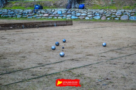 Петанка в Испании: игра, которая объединяет