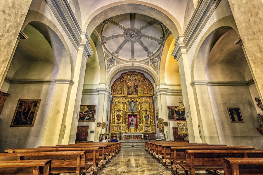 18 самых интересных фактов об Испании: Любовь к церкви