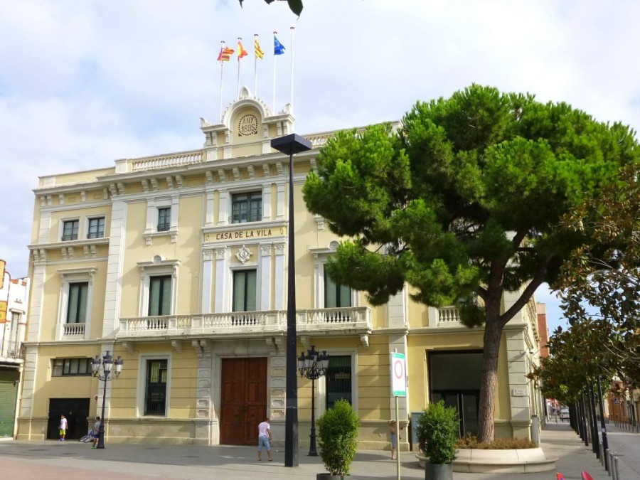Мэрия Оспитале́та Ajuntament de L’Hospitalet (Casa de la Ciutat) - Фестиваль архитектуры 48h Open House Barcelona 2025 Мэрия Оспитале́та Ajuntament de L’Hospitalet (Casa de la Ciutat) - Фестиваль архитектуры 48h Open House Barcelona 2025