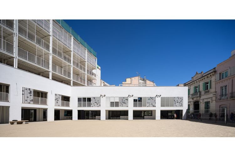 Новый корпус школы Pia - Ampliació de l’Escola Pia - Фестиваль архитектуры 48h Open House Barcelona 2025 Новый корпус школы Pia - Ampliació de l’Escola Pia - Фестиваль архитектуры 48h Open House Barcelona 2025