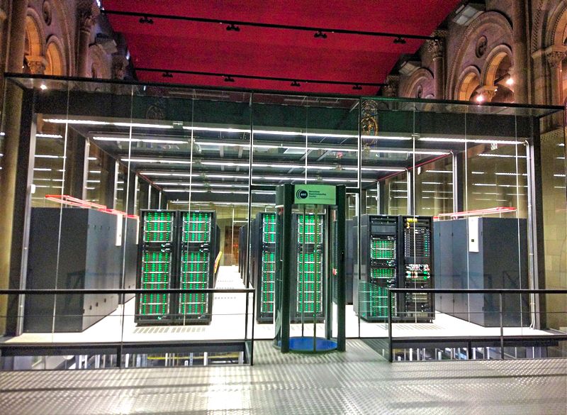 Топ 5 самых необычных мест в Испании: Барселонский суперкомпьютер MareNostrum 4