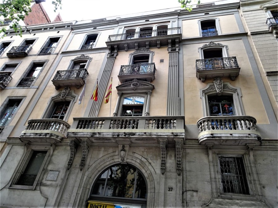 Дом Жоана Гуэля (Галисийский центр) - Casa Joan Güell (Centre Galego) - Фестиваль архитектуры 48h Open House Barcelona 2025 Дом Жоана Гуэля (Галисийский центр) - Casa Joan Güell (Centre Galego) - Фестиваль архитектуры 48h Open House Barcelona 2025