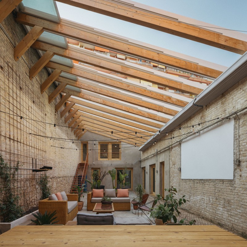 Резиденция “Оазис” - Casa “Oasis” - Фестиваль архитектуры 48h Open House Barcelona 2025 Резиденция “Оазис” - Casa “Oasis” - Фестиваль архитектуры 48h Open House Barcelona 2025