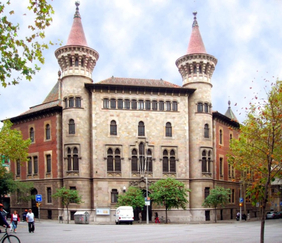 Муниципальная музыкальная консерватория Барселоны - Conservatori Municipal de Música de Barcelona - Фестиваль архитектуры 48h Open House Barcelona 2025 Муниципальная музыкальная консерватория Барселоны - Conservatori Municipal de Música de Barcelona - Фестиваль архитектуры 48h Open House Barcelona 2025