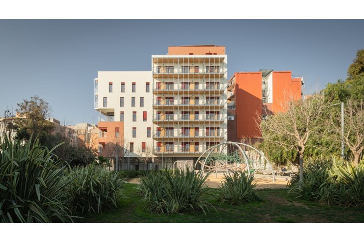 Жилой дом на улице Льобрегат, 138 - Habitatge al carrer Llobregat, 138 - Фестиваль архитектуры 48h Open House Barcelona 2025 Жилой дом на улице Льобрегат, 138 - Habitatge al carrer Llobregat, 138 - Фестиваль архитектуры 48h Open House Barcelona 2025