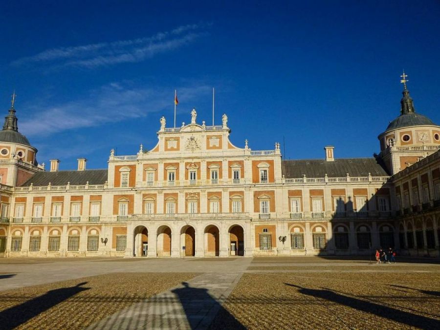 Королевский дворец в Аранхуэсе (Palacio Real de Aranjuez). 10 самых красивых дворцов в Испании