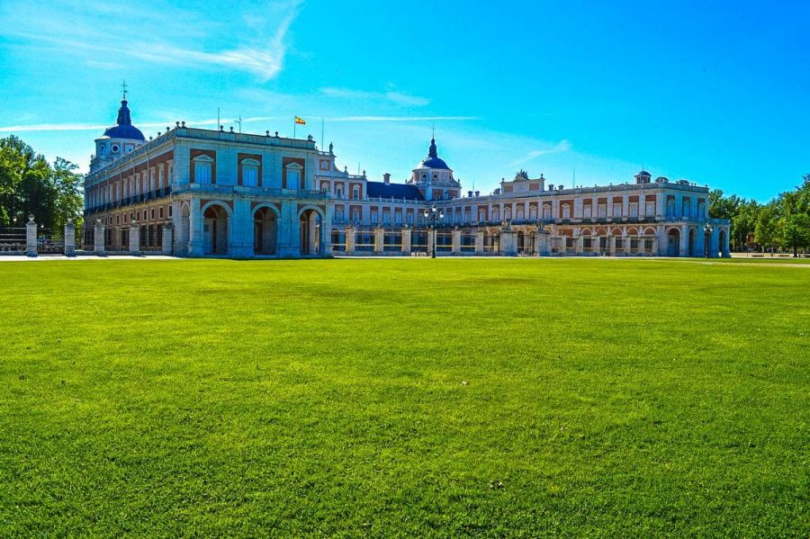 Королевский дворец в Аранхуэсе (Palacio Real de Aranjuez). 10 самых красивых дворцов в Испании