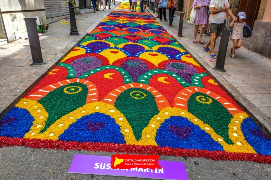 Ковры из цветов в Испании 2026: где увидеть Corpus Christi, улицы с коврами из цветов и праздничные процессии