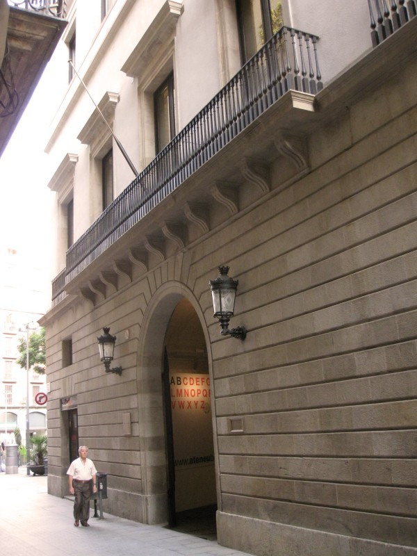 Дворец Савассона — культурный центр «Атенеум Барселоны» - Palau Savassona (Ateneu Barcelonès) - Фестиваль архитектуры 48h Open House Barcelona 2025 Дворец Савассона — культурный центр «Атенеум Барселоны» - Palau Savassona (Ateneu Barcelonès) - Фестиваль архитектуры 48h Open House Barcelona 2025