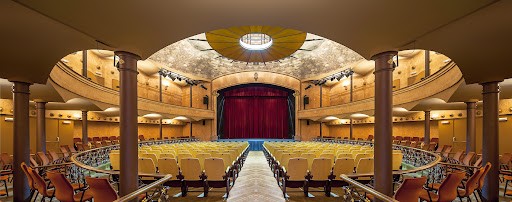 Театр Ла Масса - Teatre La Massa - Фестиваль архитектуры 48h Open House Barcelona 2025 Театр Ла Масса - Teatre La Massa - Фестиваль архитектуры 48h Open House Barcelona 2025