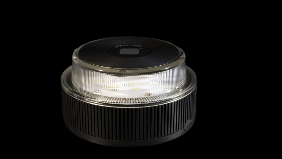 С 1 января в Испании вводится обязательный маячок V16 вместо аварийных треугольников