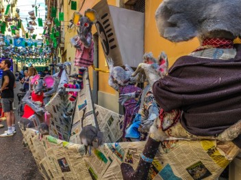 Улица Сант Пере Мартир (Carrer de Sant Pere Màrtir) - Феста Майор де Грасиа 2024 (Festa Major de Gràcia 2024)