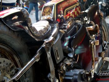 Unusual motorcycles in Unusual Places - Parking 64 / Необычные мотоциклы в необычных местах - Паркинг 64