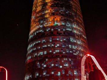 Фестиваль света в Барселоне 2024 / LLUM Bcn 2024