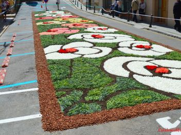 «Ковры из цветов» в Бланесе 2016 г. (Estores de Flors de Raval. Blanes 2016/Catifes de Corpus Blanes 2016)
