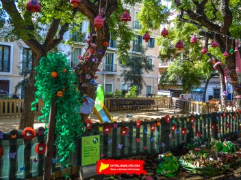 Фотоотчёт: Пласа дель Норд (Plaça del Nord) Летом каждая бука жива (A l’estiu tota cuca viu) - Феста Майор де Грасиа 2023 (Festa Major de Gràcia 2023)