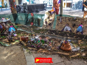 Фотоотчёт: Пласа дель Норд (Plaça del Nord) Летом каждая бука жива (A l’estiu tota cuca viu) - Феста Майор де Грасиа 2023 (Festa Major de Gràcia 2023)