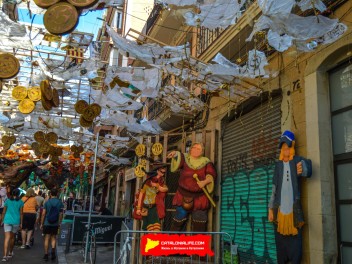Фотоотчёт: Улица Верди (carrer Verdi) Флейтист из Гамельна (El flautista d'Hamelín) - Феста Майор де Грасиа 2023 (Festa Major de Gràcia 2023)