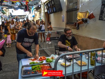 Фотоотчёт: Улица Ла Перла (carrer La Perla) Канализация (Perlagueram) - Феста Майор де Грасиа 2023 (Festa Major de Gràcia 2023)