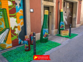 Фотоотчёт: Улица Берга (carrer Berga) Урожай 2023 (Collita 2023) - Феста Майор де Грасиа 2023 (Festa Major de Gràcia 2023)