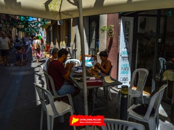 Фотоотчёт: Улица Берга (carrer Berga) Урожай 2023 (Collita 2023) - Феста Майор де Грасиа 2023 (Festa Major de Gràcia 2023)