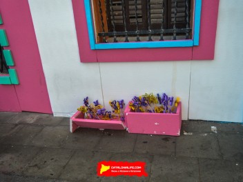 Фотоотчёт: Травессия де Сант Антони (Travessia de Sant Antoni) Переправа через Новый Орлеан (Travessia de New Orleans) - Феста Майор де Грасиа 2023 (Festa Major de Gràcia 2023)