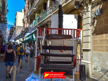 Фотоотчёт: Травессия де Сант Антони (Travessia de Sant Antoni) Переправа через Новый Орлеан (Travessia de New Orleans) - Феста Майор де Грасиа 2023 (Festa Major de Gràcia 2023)