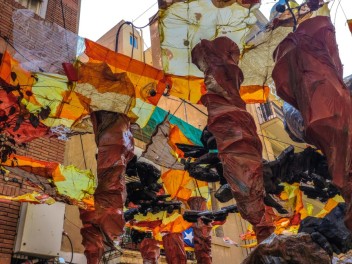 Фотоотчёт: Улица Верди (carrer Verdi) Флейтист из Гамельна (El flautista d'Hamelín) - Феста Майор де Грасиа 2023 (Festa Major de Gràcia 2023)