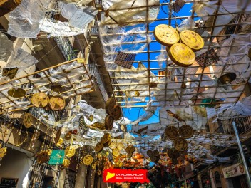 Фотоотчёт: Улица Верди (carrer Verdi) Флейтист из Гамельна (El flautista d'Hamelín) - Феста Майор де Грасиа 2023 (Festa Major de Gràcia 2023)