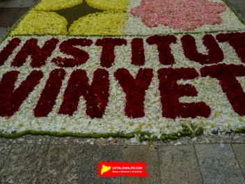 Ковры из цветов в Ситжесе, 2024 / Catifes de flors de Sitges, 2024 / Alfombras de Flores Naturales, Sitges, 2024