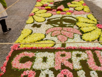 Ковры из цветов в Ситжесе, 2024 / Catifes de flors de Sitges, 2024 / Alfombras de Flores Naturales, Sitges, 2024