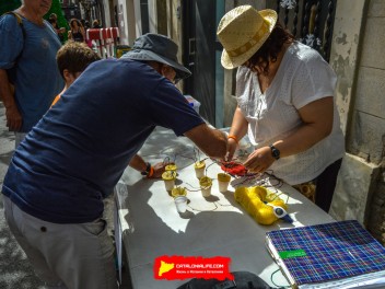 Фотоотчёт: Улица Фратернитат де Байш (carrer Fraternitat de Baix) Рождество (Nadal) - Феста Майор де Грасиа 2023 (Festa Major de Gràcia 2023)