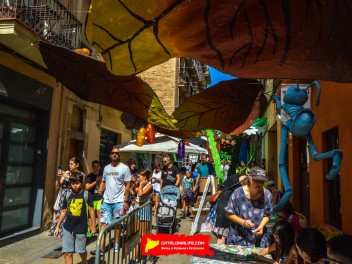 Фотоотчёт: Улица Прогрес (carrer Progrés) Муравьи (Formigres) - Феста Майор де Грасиа 2023 (Festa Major de Gràcia 2023)