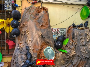 Фотоотчёт: Улица Периль (carrer Perill) Наука о насекомых (Insectes en Perill) - Феста Майор де Грасиа 2023 (Festa Major de Gràcia 2023)