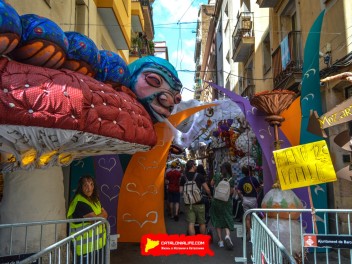Фотоотчёт: Улица Моцарт (carrer Mozart) Моцартланд (Mozartland) - Феста Майор де Грасиа 2023 (Festa Major de Gràcia 2023)