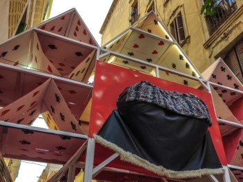Фотоотчёт: Улица Моцарт (carrer Mozart) Моцартланд (Mozartland) - Феста Майор де Грасиа 2023 (Festa Major de Gràcia 2023)