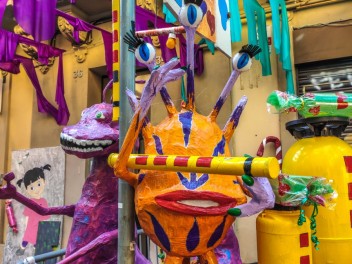 Фотоотчёт: Улица Провиденсия (carrer Providència) Provi Inc - Феста Майор де Грасиа 2023 (Festa Major de Gràcia 2023)