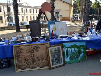 Праздник в честь Сан Антонио в Англесе (Anglès) 2017: ярмарка антиквариата