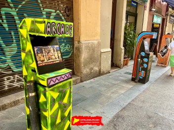 Улица Берга (Carrer de Berga) — «Бергатрон» (Bergatron) — Феста Майор де Грасиа 2025 (Festa Major de Gràcia 2025)