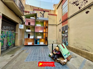Улица Сьюдад Реаль (Carrer de Ciudad Real) — «Рапиньяполис» (Rapinyàpolis) — Феста Майор де Грасиа 2025 (Festa Major de Gràcia 2025)