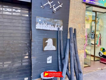 Улица Пуйгмарти (Carrer de Puigmartí) — «Внутри разума художника» (Dins la ment de l’artista) — Феста Майор де Грасиа 2025 (Festa Major de Gràcia 2025)