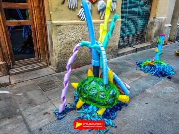 Улица Берга (Carrer de Berga): «Подводный мир» — прогулка по морскому дну (‘El fons del mar’. Un passeig pel fons marí) - Феста Майор де Грасиа 2024 (Festa Major de Gràcia 2024)
