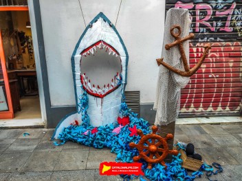 Улица Берга (Carrer de Berga): «Подводный мир» — прогулка по морскому дну (‘El fons del mar’. Un passeig pel fons marí) - Феста Майор де Грасиа 2024 (Festa Major de Gràcia 2024)