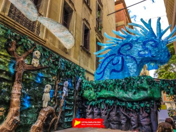 Улица Моцарт (Carrer de Mozart): «Моцартзаки» — путешествие в Японию студии Гибли. (‘MozartZaki’. Un viatge al Japó de l’estudi Ghibli.) - Феста Майор де Грасиа 2024 (Festa Major de Gràcia 2024)